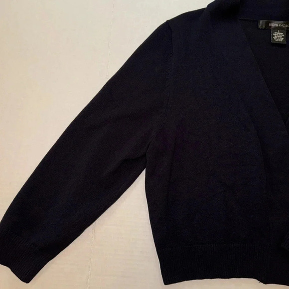 89th & Madison Cropped Long Sleeve Cardigan - Picture 4 of 10